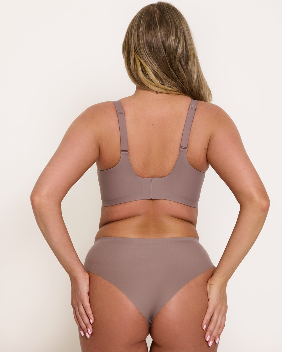 Smooth back band